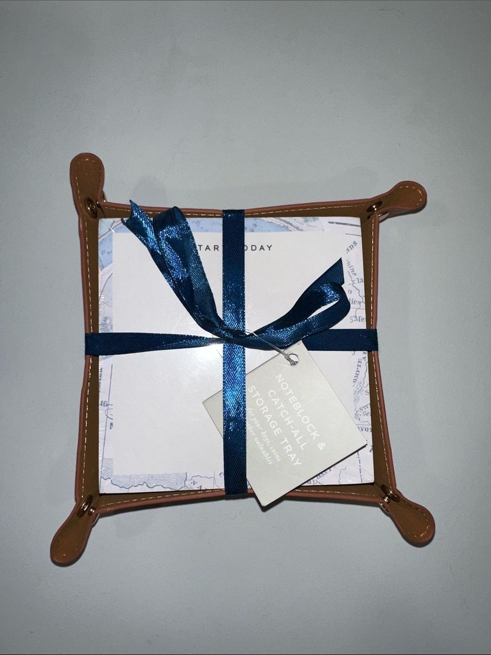 FRINGE Brown Faux Leather Catch All Storage  Tray & Map Start Today Noteblock